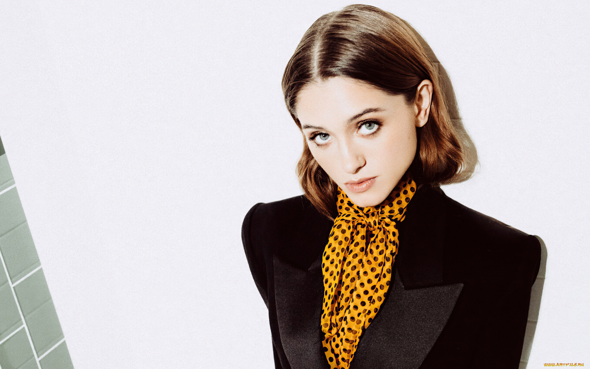 , natalia dyer, , , 